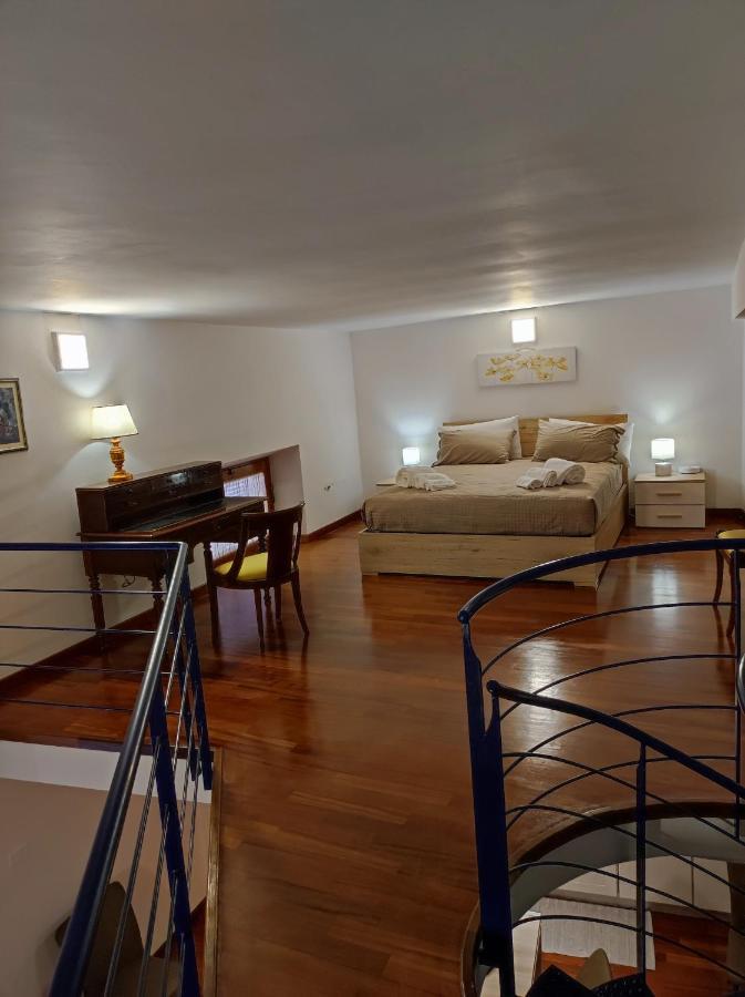 Marina Apartment City Centre カリアリ エクステリア 写真